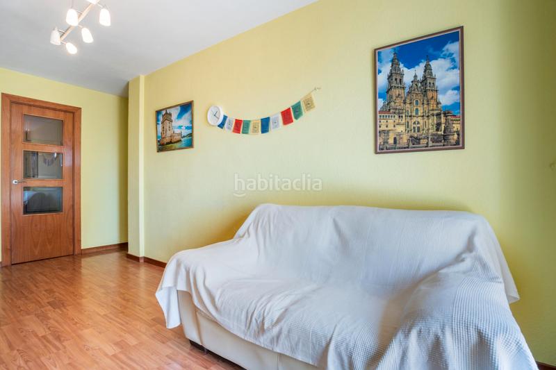 Foto e2da50b3-22fb-420e-a88e-c4f1ca0bcf70. Pis a Can Serra Hospitalet de Llobregat (L´)