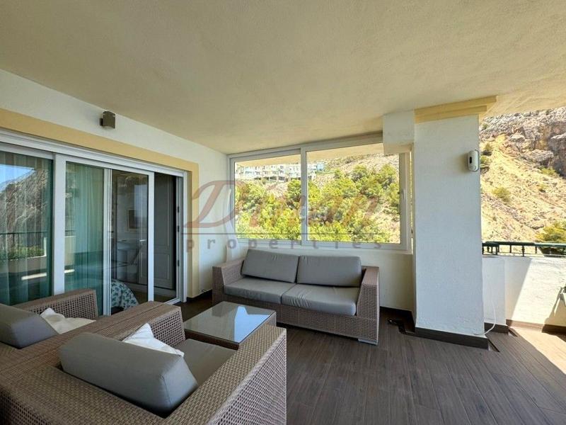 Foto e13cc038-5b15-46df-a80f-8a617a10a298. Apartamento exclusivo apartamento frente al mar en Mascarat en Altea