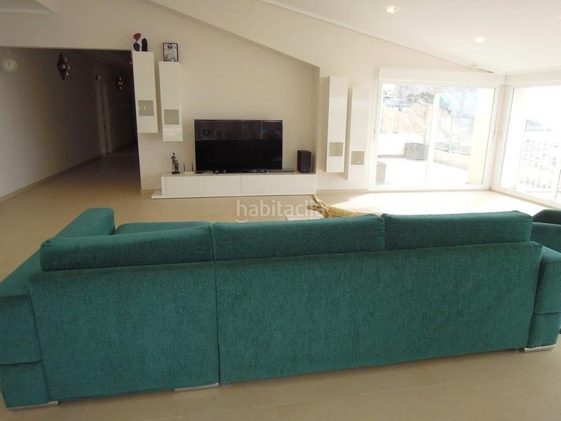 Foto 6221a512-daf4-4b78-b587-67db9b3b38cb. Attique avec chauffage piscine dans Mascarat Altea