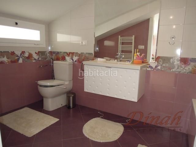 Foto 9629e6a4-89fe-4ebf-82f6-30df9c989e8a. Àtic amb calefacció piscina a Mascarat Altea