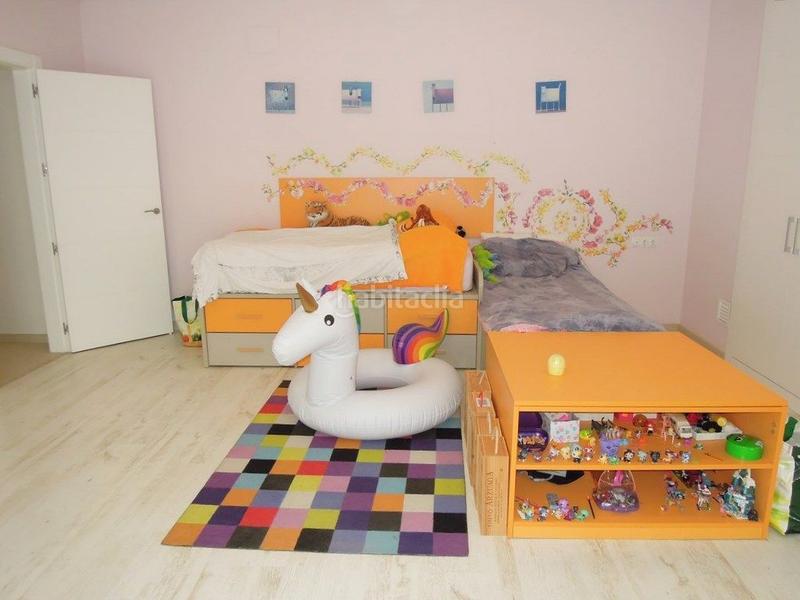 Foto c88c1dc1-c72a-4b9d-99b7-1fa74d19b6a4. Attique avec chauffage piscine dans Mascarat Altea