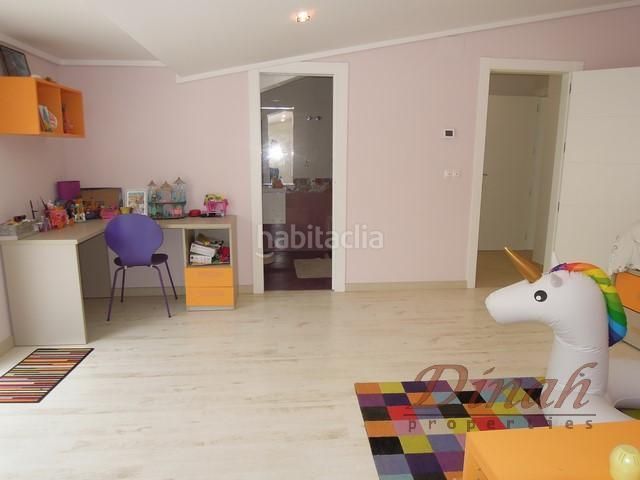 Foto dcedf7f0-de46-4aed-8a8b-396831cabd74. Àtic amb calefacció piscina a Mascarat Altea