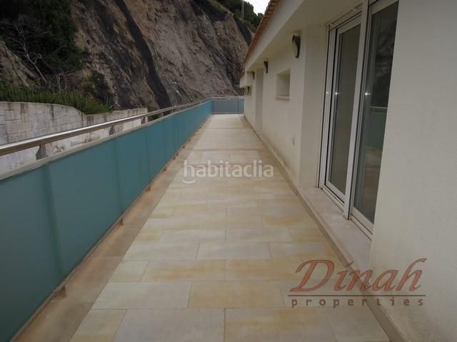 Foto f4b192ec-3902-4086-a641-77d21e1f78e0. Àtic amb calefacció piscina a Mascarat Altea