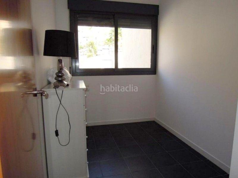 Foto 504993d0-8696-45c6-a0f5-46f7ae18fcb7. Miete zweistöckige wohnung mit heizung pool in Maryvilla Calp