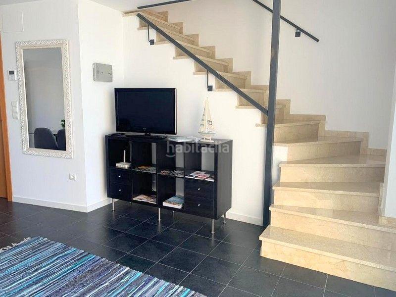 Foto 2254dd60-e4b2-4004-aa23-46e8d43d7208. Rent duplex with heating pool in Maryvilla Calp