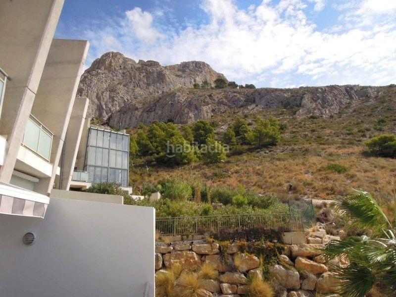 Foto d3e871a2-923c-433c-bb1b-2fb042d90322. Rent duplex with heating pool in Maryvilla Calp