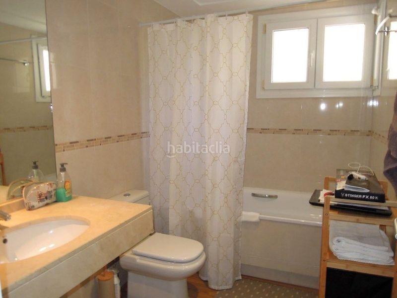 Foto 0ad68aae-f941-4a89-9ea3-02668f0c2ed0. Alquiler apartamento excelente apartamento en planta baja con vistas al mar . en Calp