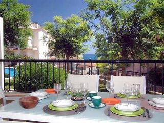 Miete Appartement in Maryvilla. Excelente apartamento en planta baja con vistas al mar .