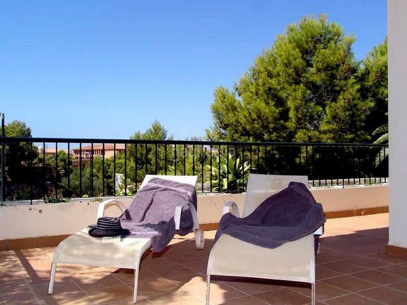 Foto 89321f24-89f3-4fdc-a1ce-c0b57d3bad8c. Alquiler apartamento excelente apartamento en planta baja con vistas al mar . en Calp