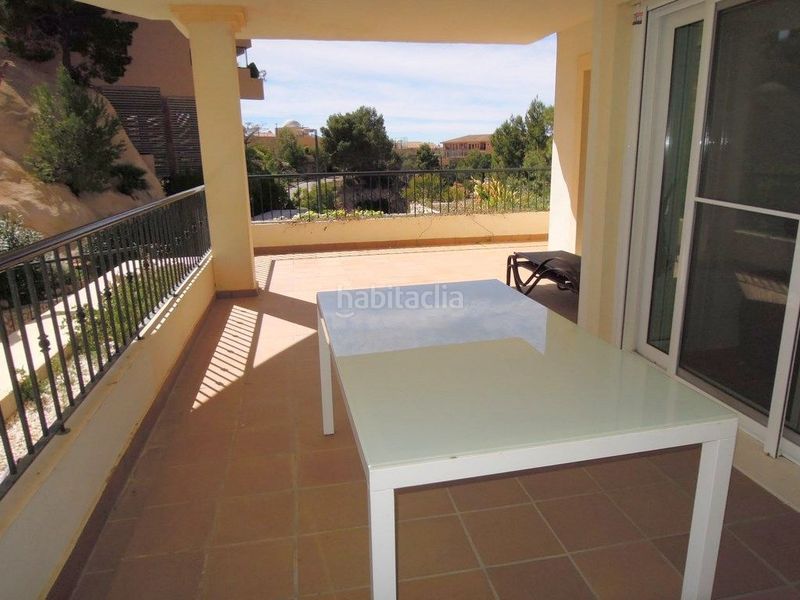 Foto 92d3fca0-e908-4767-a171-325e18e02893. Alquiler apartamento excelente apartamento en planta baja con vistas al mar . en Calp
