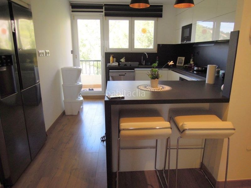 Foto a23ae14d-2e2a-4b4d-8900-7d6802c0e206. Alquiler apartamento excelente apartamento en planta baja con vistas al mar . en Calp