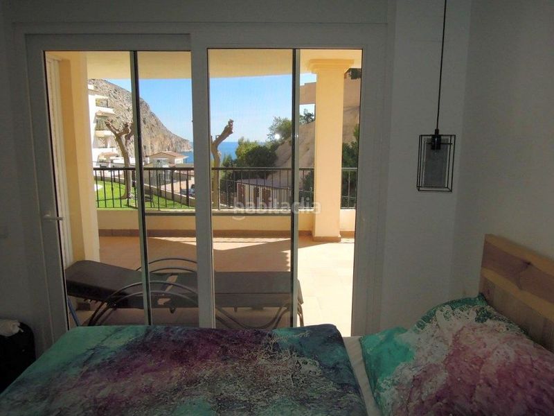 Foto f145d5cc-ba85-4854-8123-15e07006b48f. Alquiler apartamento excelente apartamento en planta baja con vistas al mar . en Calp