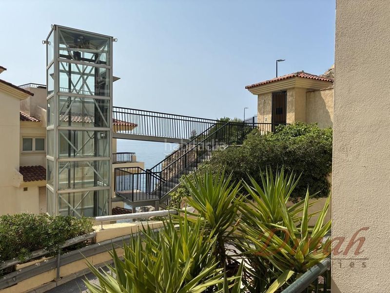 Foto a36d1011-df2b-4588-bb60-af2fcb87b89b. Apartament amb calefacció piscina a Mascarat Altea
