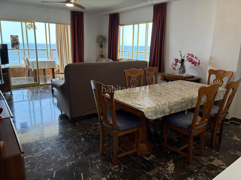 Foto 444594f4-831a-4484-8745-4039dff34880. Lloguer apartament amb calefacció piscina a Playa Poniente Benidorm