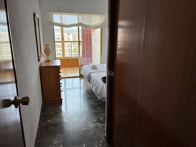 Foto 5fef3988-d17a-4a0d-aa77-08cf26a9d288. Lloguer apartament amb calefacció piscina a Playa Poniente Benidorm