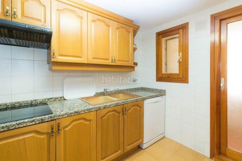 Foto 1283b7d3-7d1a-4bc6-9dbd-40ead89b7f48. Alquiler apartamento ático de 2 dormitorios en el puerto de campomanes marina greenwich en Altea