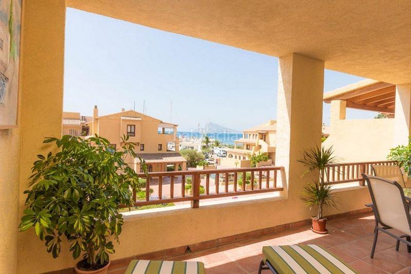 Foto 294b4bb1-b628-4b7c-af02-2631156d3725. Rent apartment with heating pool in Mascarat Altea