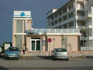 Local Comercial  Cap negret. Gran clnica situada en el mejor rea de trfico de vehculos de