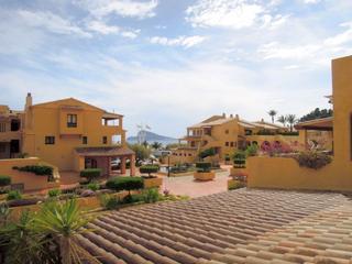 Rent Apartment  Puerto campomanes  edificio grumete. Bonito apartamento reformado situado en el centro del puerto de