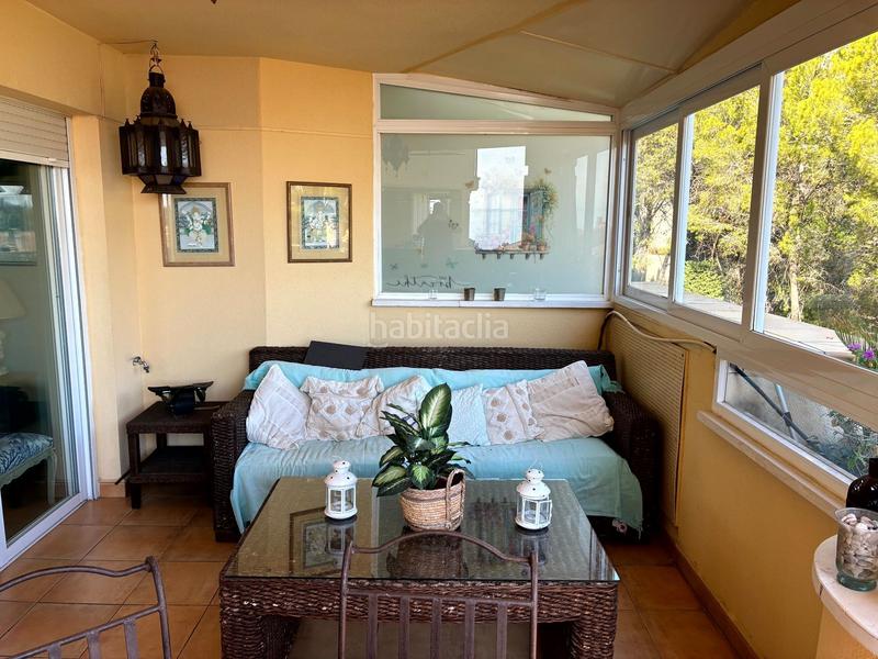 Foto 2d7f7e33-5dff-45ff-9753-6766d79a9135. Alquiler apartamento amplio y precioso apartamento de 2 dormitorios situado en isla . en Altea