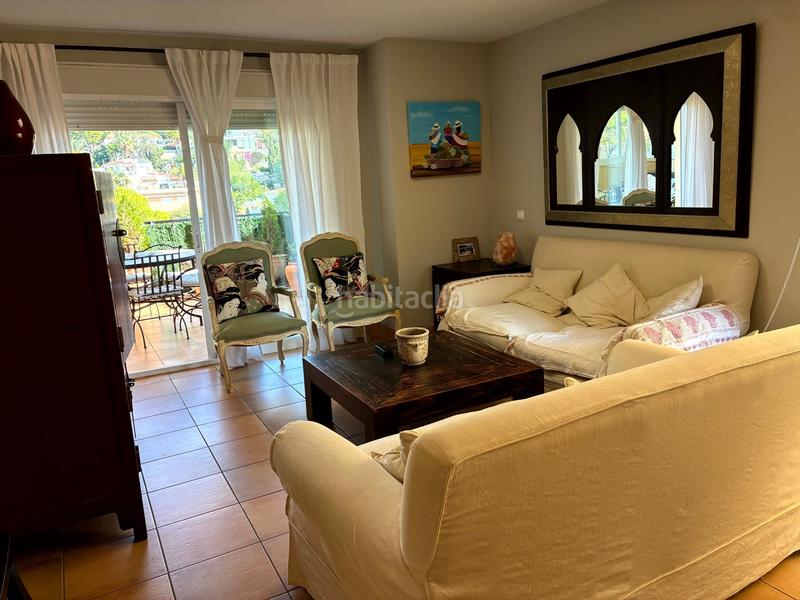 Foto addc7cb7-2a67-43ca-b7e4-07374c259811. Rent apartment with heating pool in Mascarat Altea