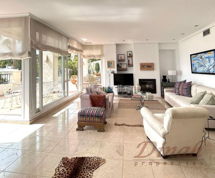 Foto 108f4f24-41d4-4d89-9462-b54ed3b3007d. Apartament amb calefacció piscina a Altea hills Altea