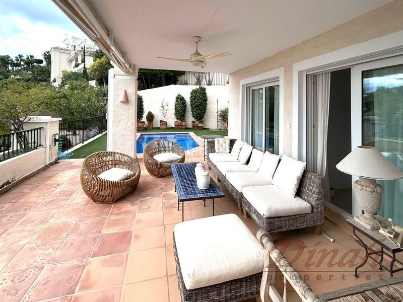 Foto ce67379d-d9d8-4c74-b3cf-384a7bca8ab2. Apartament amb calefacció piscina a Altea hills Altea
