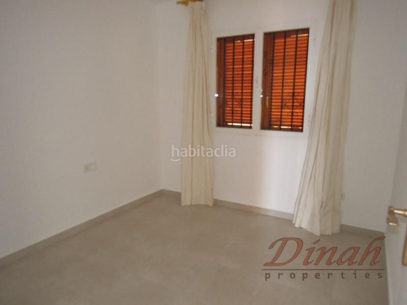 Foto a4b4423a-f4d8-46ce-8f4f-f4ad3f44cb6b. Apartament amb calefacció piscina a Mascarat Altea