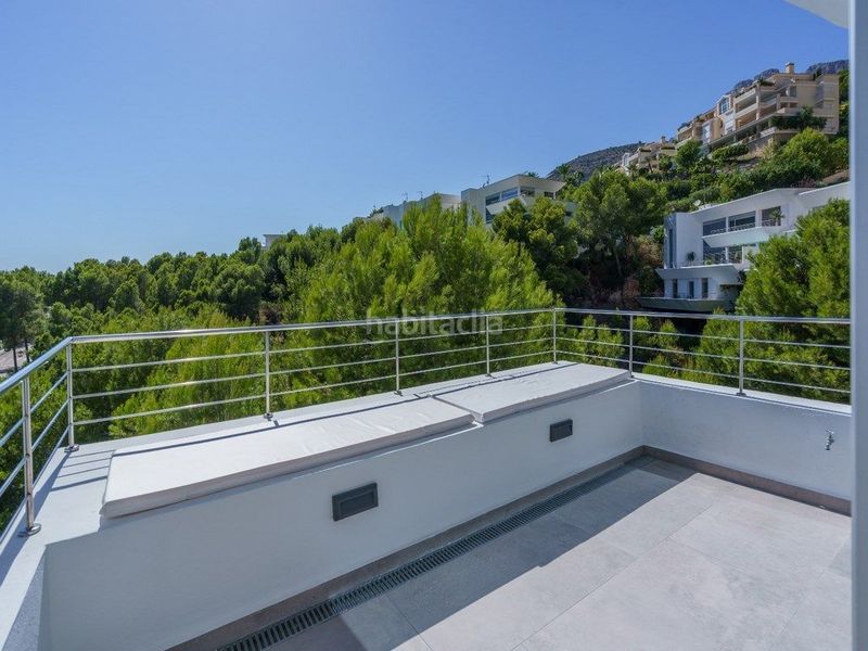 Foto 8d61b8f3-563c-4a34-b38b-e33149e75c53. Casa amb calefacció a Altea hills Altea