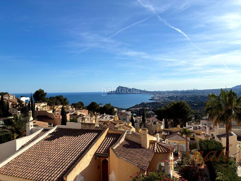 Foto e92b7b1d-f67c-41c2-9fd8-fd325e11597f. Casa amb calefacció piscina a Altea hills Altea