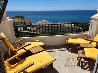 Apartament  Freu. Atico de 3 dormitorios con preciosas vistas al mar situado en al