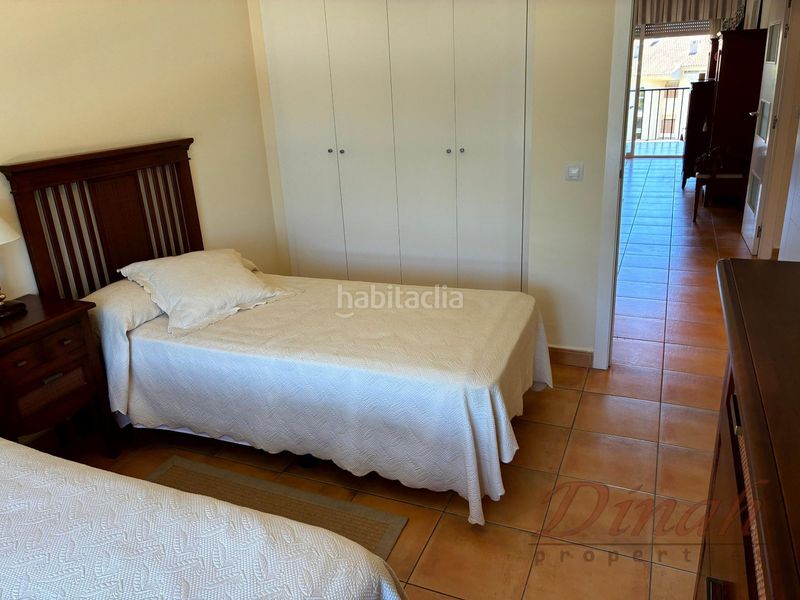 Foto fe32a83b-5eb5-4b54-a674-b60ee2c8a6fc. Apartament amb calefacció piscina a Mascarat Altea