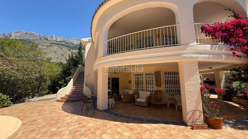 Foto 5de11fe7-dfe7-49fd-bc0c-d7680116afc4. Casa amb calefacció piscina a Altea la vella Altea