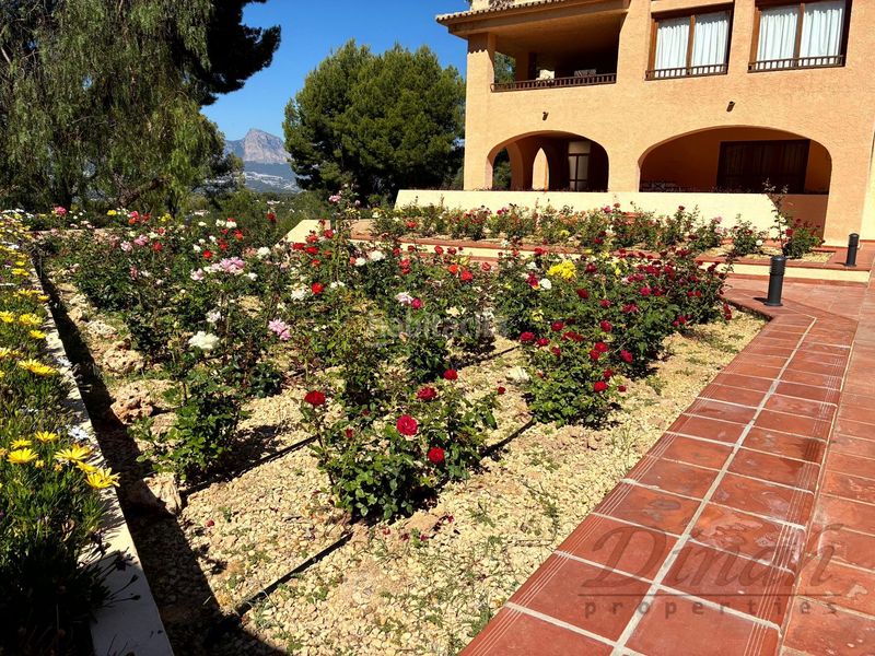 Foto 7209386c-e04c-4c39-85db-cd51b3ed65b7. Apartament amb calefacció piscina a Altea la vella Altea