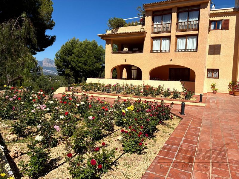 Foto c3df680c-f4e9-46ec-ae8f-d1419387dc9b. Apartament amb calefacció piscina a Altea la vella Altea