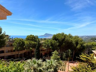 Dachwohnung  Circunvalacion. Apartamento con vistas al mar aunque situado en las faldas de la