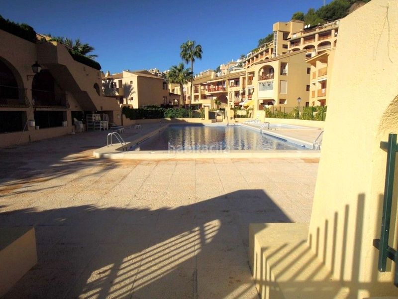Foto bd3c6d0d-7dbd-4a6f-a27f-23b5a5420106. Apartament amb calefacció piscina a Mascarat Altea