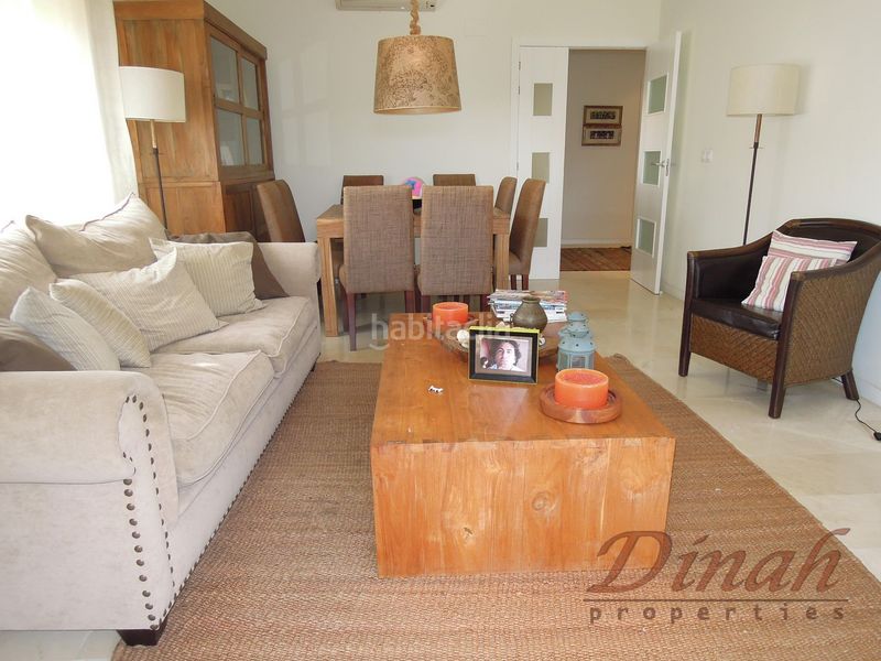 Foto 9be634e1-eb1c-4fd4-838d-48b9b40cc730. Rent apartment with heating pool in Mascarat Altea