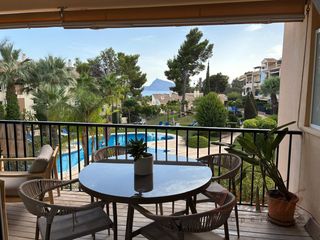Apartamento en Mascarat. Fantastico apartamento de 2 dormitorios totalmente reformado con