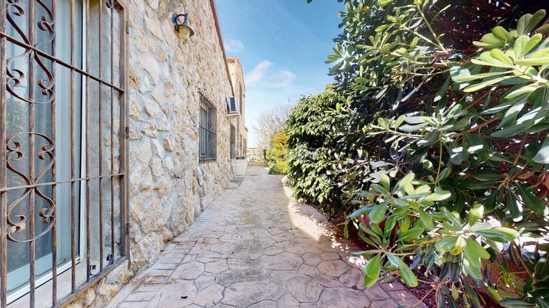 Foto 2f199fb1-ddb7-4c81-8560-7f663be1bbf0. Xalet amb piscina a Alzabares Elche / Elx