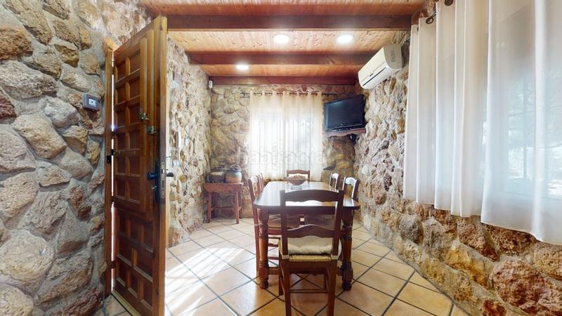 Foto cc292bf1-723b-47f9-ad8c-4da59bcbf560. Xalet amb piscina a Alzabares Elche / Elx