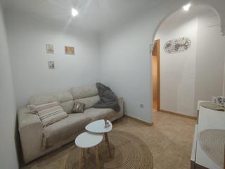 Location Appartement  Calle calle hermano navarro caracena. Piso en aquiler , primera planta , zona plaza barcelona