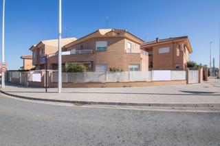 Xalet  Camino pinet. Chalet de lujo en la costa blanca junto a la playa del pinet