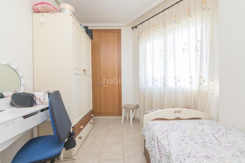 Foto 4b8e6652-a3e4-4275-bc5d-c20fb7a46500. Chalet con riscaldamento parcheggio in La Marina Elche / Elx