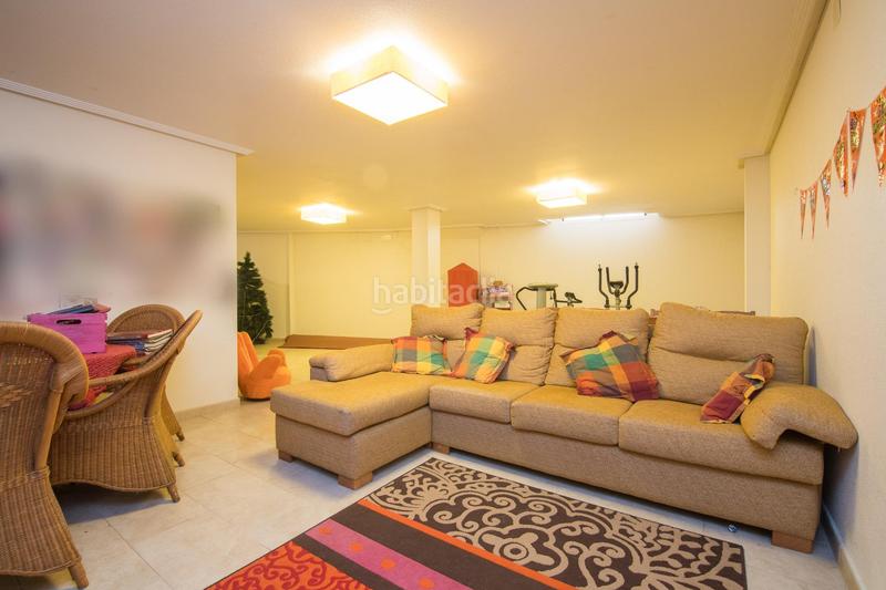Foto 4ba9b01c-e9f5-45ad-8a19-d457f913a022. Chalet con riscaldamento parcheggio in La Marina Elche / Elx
