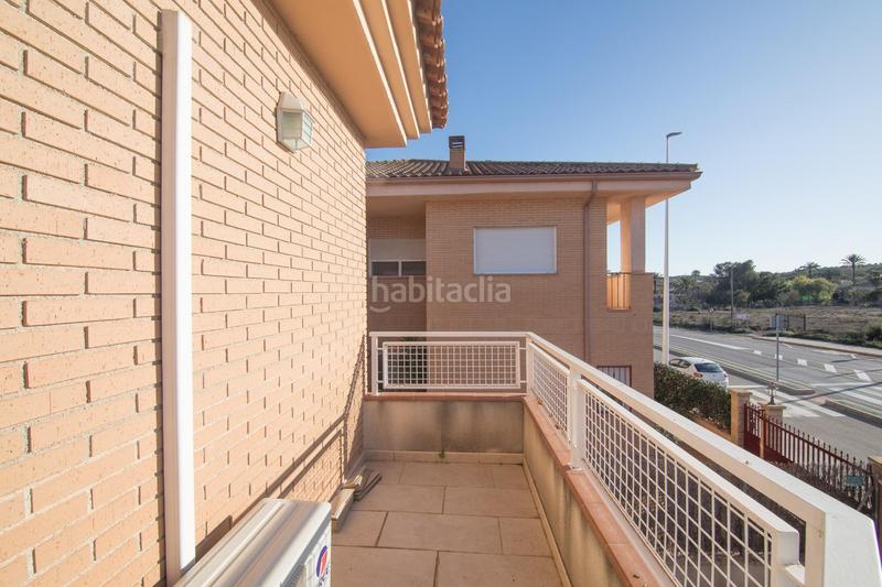 Foto a55beac1-ef4d-4070-b839-acf7cac76835. Chalet con riscaldamento parcheggio in La Marina Elche / Elx