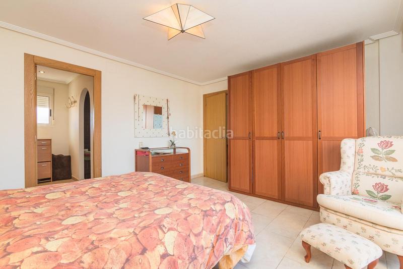 Foto adcbf49f-2f14-493a-b5b9-455783fae5e8. Chalet con riscaldamento parcheggio in La Marina Elche / Elx