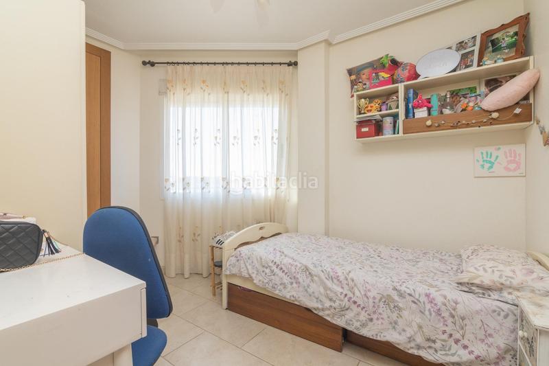 Foto c1965756-5e30-4dac-babb-488c0ba8a0ab. Chalet con riscaldamento parcheggio in La Marina Elche / Elx