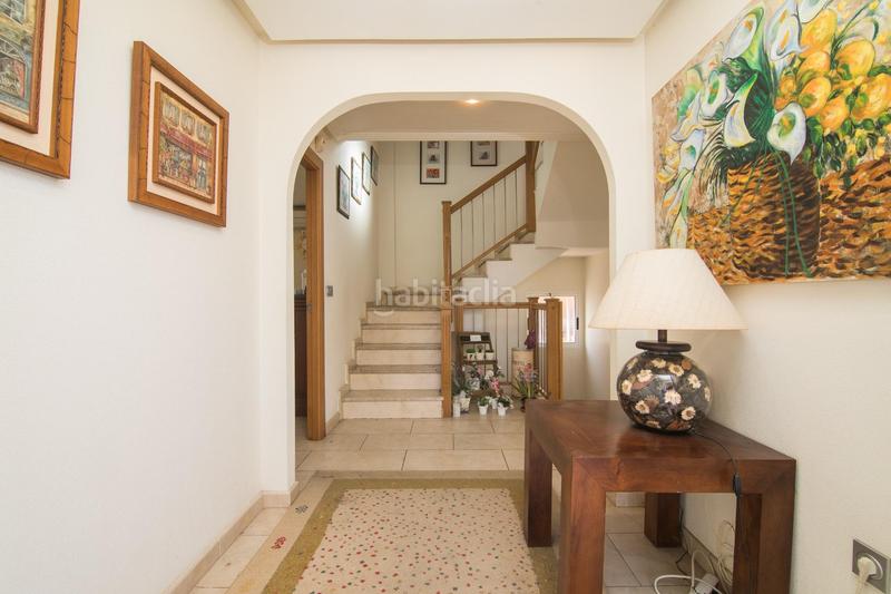 Foto c1e2b7e9-7821-4044-b1b9-f22864b408a8. Chalet con riscaldamento parcheggio in La Marina Elche / Elx