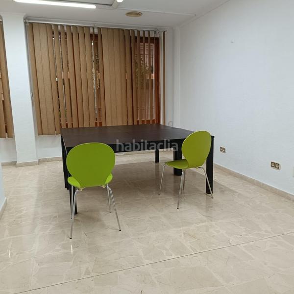 Foto 2f6325bf-cfa9-4d25-afa1-9fa4b3fc3069. Location local commercial dans Plaza Crevillente - Antiguos Juzgados - El Asilo Elche / Elx